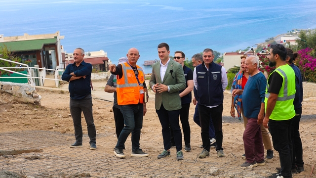 Bodrum'da yollarda bakım, onarım ve yenileme çalışmaları devam ediyor