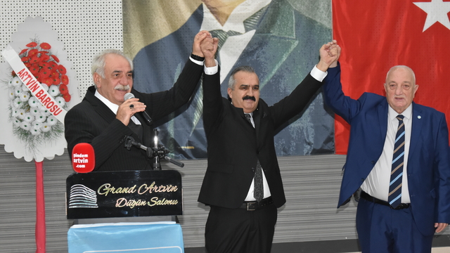 İYİ Parti Genel Başkan Yardımcısı Durmuş, Artvin'de konuştu: