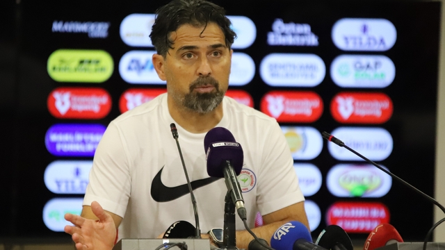 İlhan Palut: "Sahadaki görüntüye göre beraberliğin ideal bir sonuç olduğunu söyleyebilirim"