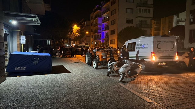 Evinin önünde uğradığı silahlı saldırıda hayatını kaybetti