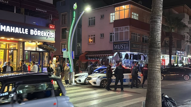 Kocaeli'de silahlı kavgada bir kişi yaralandı