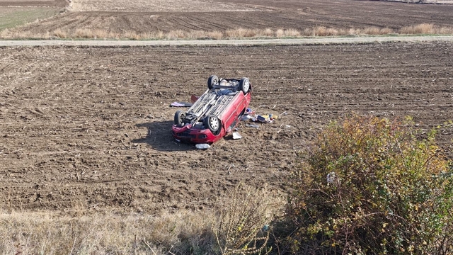 Çorum'da otomobil takla attı: 1 yaralı
