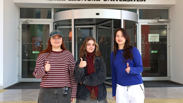 Filmleri çektiler, ödülleri kaptılar
Sinemanın 'ödül' avcıları