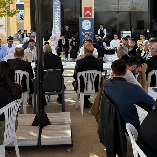 GİBTÜ, sanayi ve öğrencilerin buluşması toplantısı
SANKO Holding Onursal Ba...