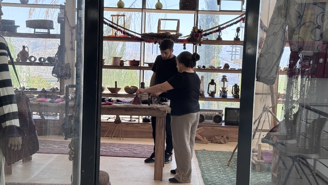 Şırnak'ta eski eşyaların muhafaza edildiği oda ziyaretçilere nostalji yaşatıyor