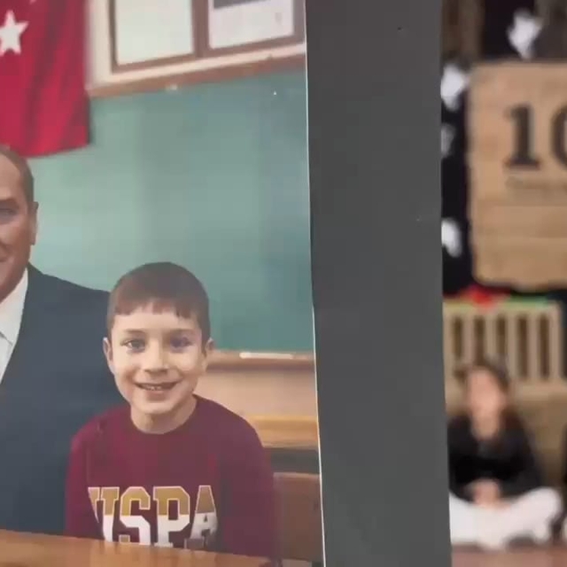 Anaokulu öğrencilerine yapay zeka ile Atatürk sürprizi