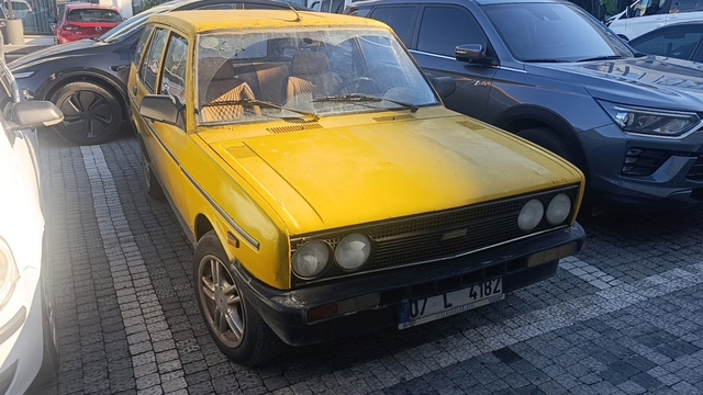 41 yaşındaki Tofaş'ı 100 bin liradan satışa çıkardı: "Satılık Antik Muratti Kartal"