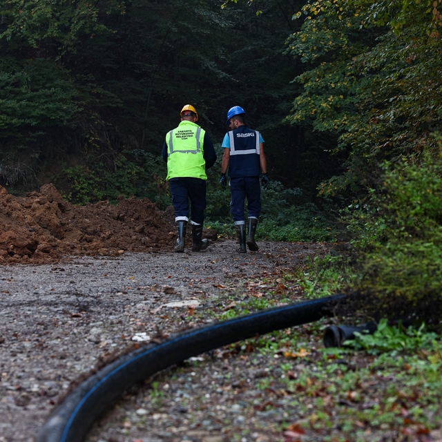 2 bin 800 metrelik hat ile Hendek Yarıca'nın içme su geleceği teminat altın...