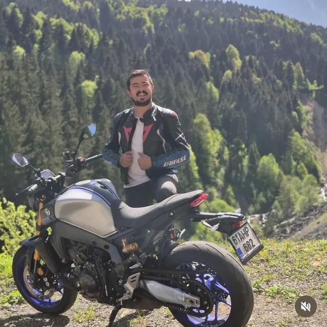 Boş dükkana dalan motosikletin sürücüsü öldü