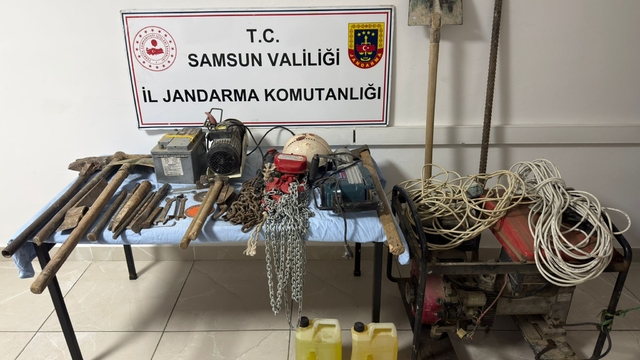 Samsun'da izinsiz kazı yapan 4 kişi suçüstü yakalandı