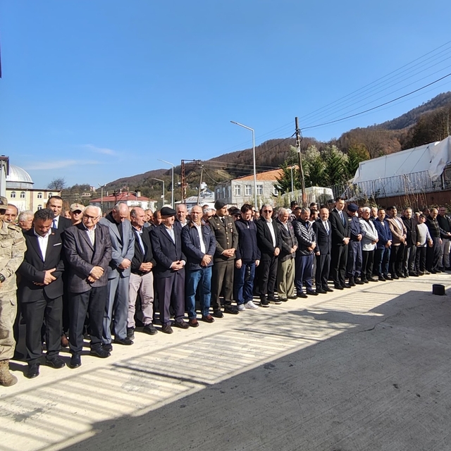 Ordu'da 94 yaşındaki Kore gazisi son yolculuğuna uğurlandı