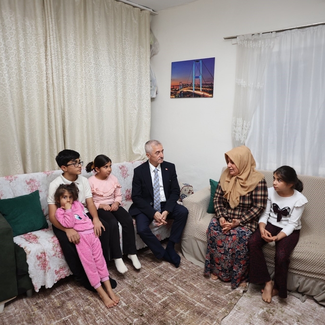 Başkan Tahmazoğlu'ndan aile ve esnaf ziyaretleri