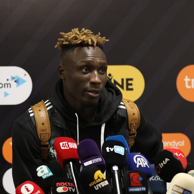 Agyei: "Çok önemli gol ve üç puandı"
Kocaelisporlu oyuncu Daniel Agyei:
"Ta...