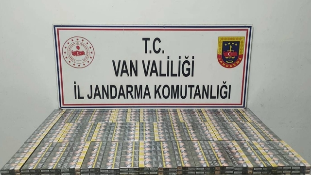 Van'da 1980 paket kaçak sigara ele geçirildi