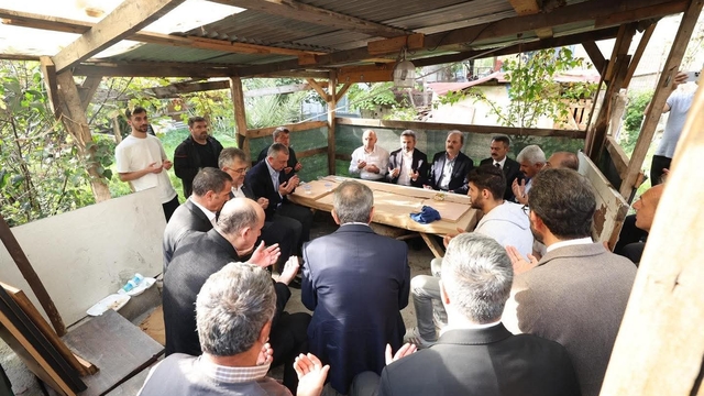 Başkan Büyükakın'dan acılı ailelere taziye ziyareti: "Bu acı hepimizin"