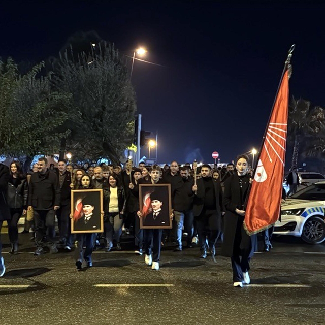 Tekirdağ'da Atatürk için sessiz yürüyüş düzenlendi