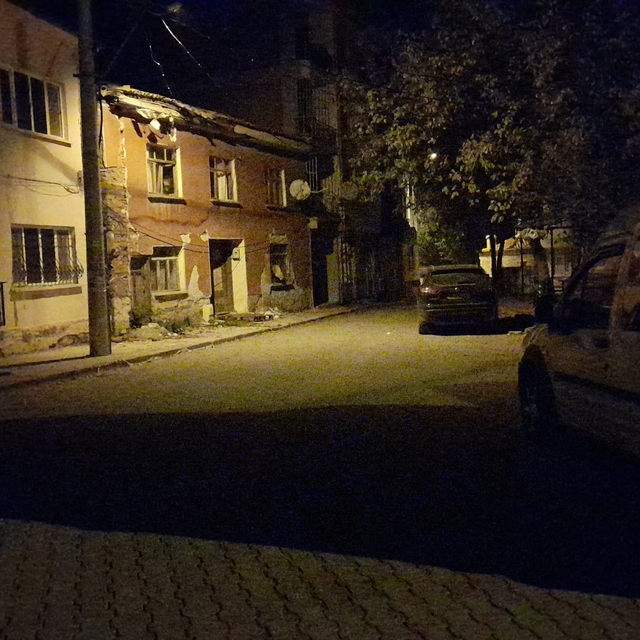 Sındırgı'da 4.5 büyüklüğünde deprem