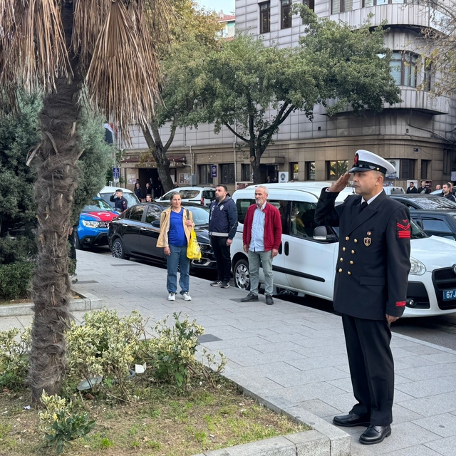 Zonguldak'ta Atatürk saygıyla anıldı