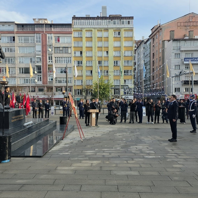 Gazi Mustafa Kemal Atatürk, vefatının 87. yıl dönümünde Kütahya'da düzenlen...