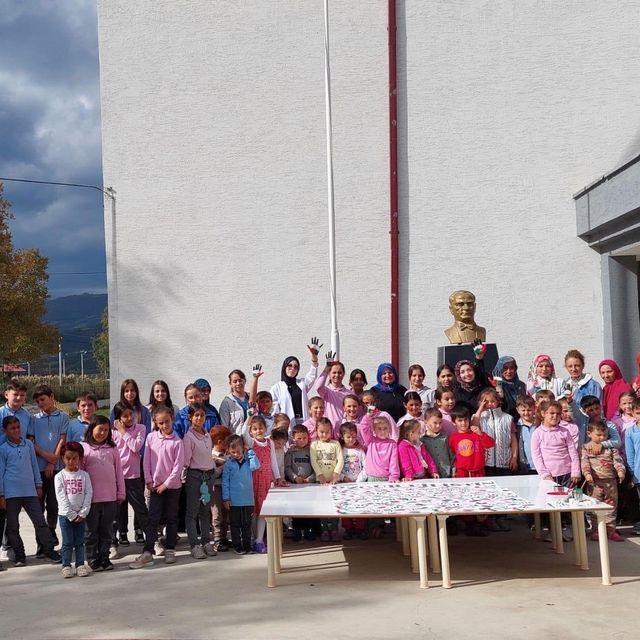 Gazze'ye 400 bin liralık destek