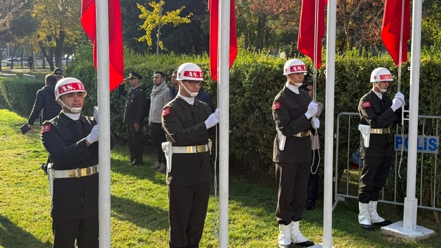 Güneydoğu'da 10 Kasım Atatürk'ü anma törenleri düzenlendi