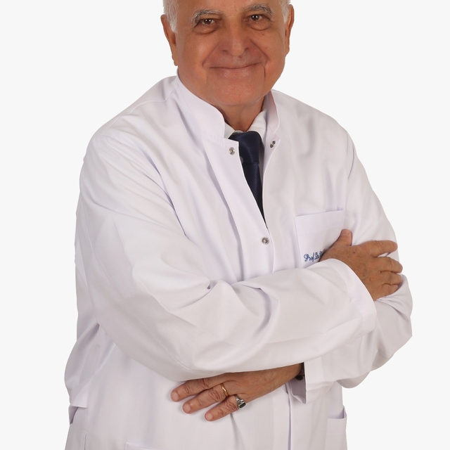 Prof. Dr. Akbaba: "Kış aylarında görülen deri hastalıklarına dikkat"