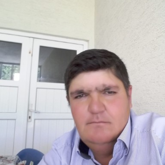 Otomobil ile çarptığı husumetlisini demir sopayla döverek öldürdü