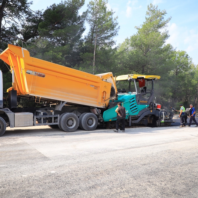 Fethiye Ölüdeniz 2. etap yol çalışması devam ediyor