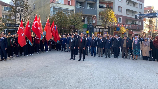 Büyük Önder Atatürk,  Sinop'ta bazı ilçelerde törenle anıldı