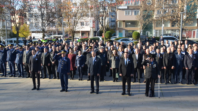 Büyük Önder Atatürk ebediyete intikalinin 87. yılında Kahramankazan'da anıldı