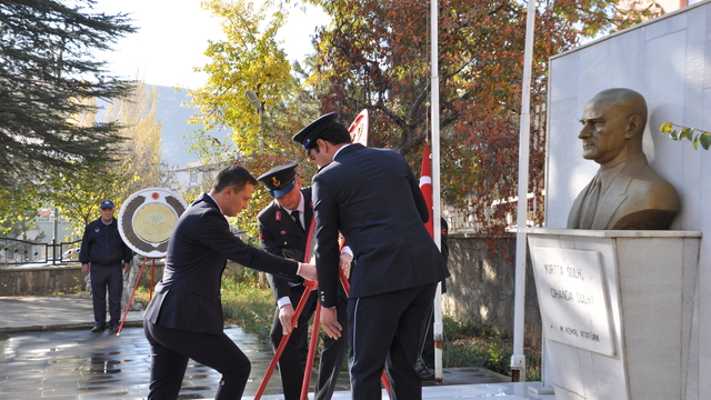 Büyük Önder Atatürk, Hizan'da törenle anıldı