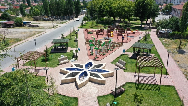 Kocasinan Belediyesi bu yıl 94 bin fidan dikti