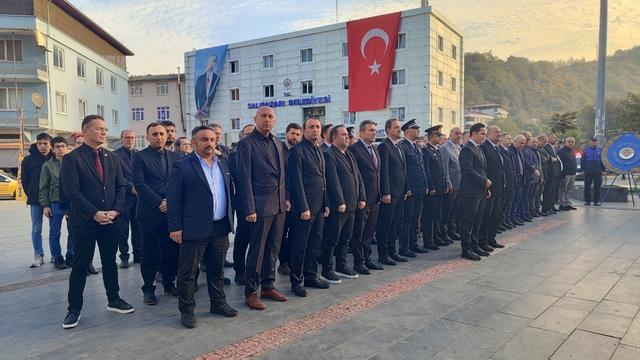 Büyük Önder Atatürk Samsun'un ilçelerinde anıldı