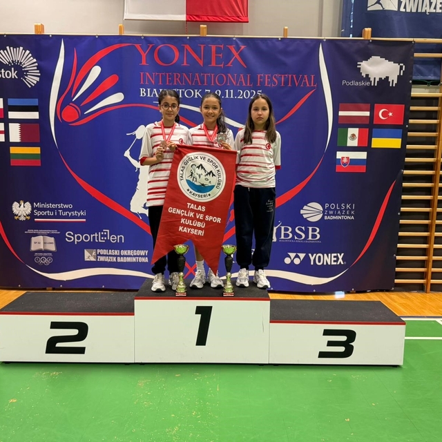 Kayserili sporculardan Polonya'da büyük başarı