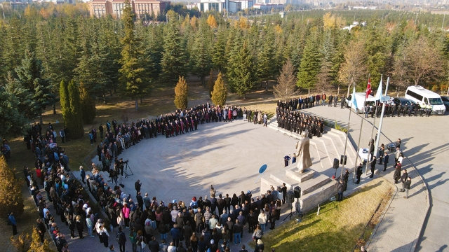 ERÜ'de 10 Kasım Atatürk'ü Anma Töreni gerçekleştirildi