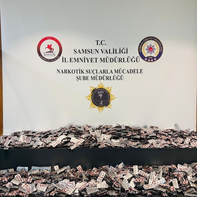 Narkotik ekipleri 49 bin uyuşturucu hap ele geçirdi