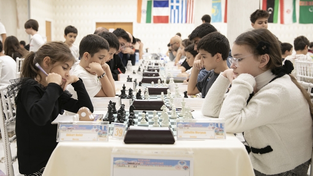 Mersin'de 9. Uluslararası Satranç Turnuvası başladı