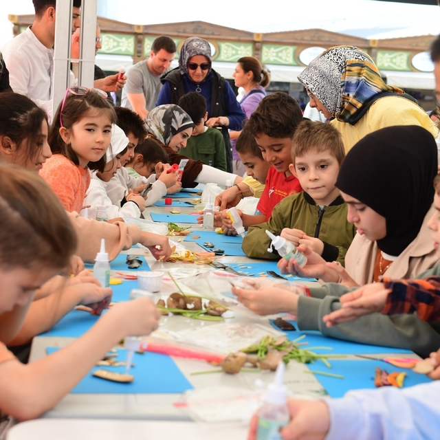 Edebiyatın kalbi 9 gün boyunca Osmangazi'de attı