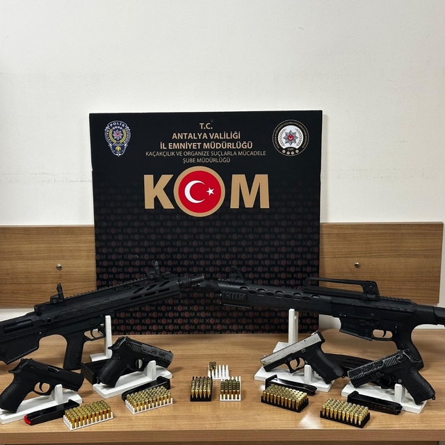 Antalya'da kaçakçılık ve organize suçlarla mücadele sürüyor