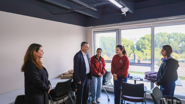 Yunusemre'den 10 Kasım'da gençlere 'Nutuk' hediyesi