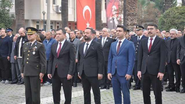 Büyük Önder Atatürk, Ödemiş'te törenle anıldı