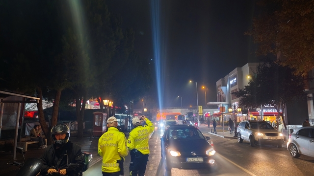 Motosiklet sürücülerine eldiven zorunluluğu: Tekirdağ'da denetimler başladı