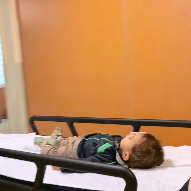 Bursa'da torpil faciasında 2 yaşındaki çocuk ağır yaralandı