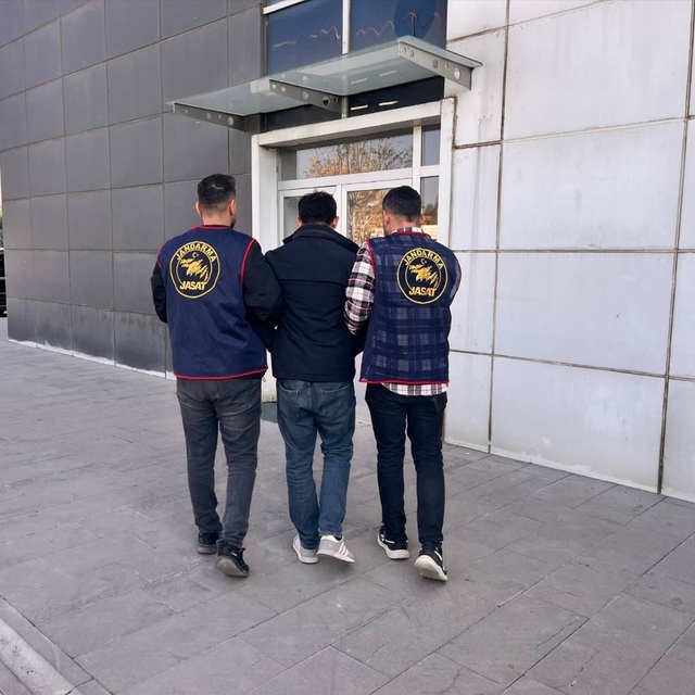Bingöl'de 9 yıl 10 ay kesinleşmiş hapis cezası bulunan şahıs yakalandı