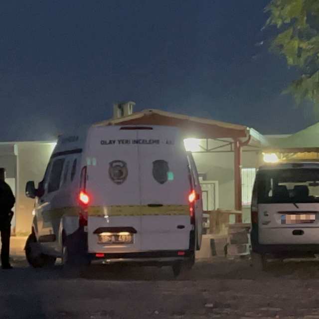 Miras meselesi yüzünden çıkan kavgada 4 akrabasını bıçakla yaralı