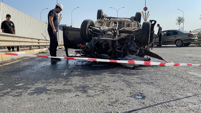 Şanlıurfa'da zincirleme trafik kazası: 2 ölü, 3 yaralı