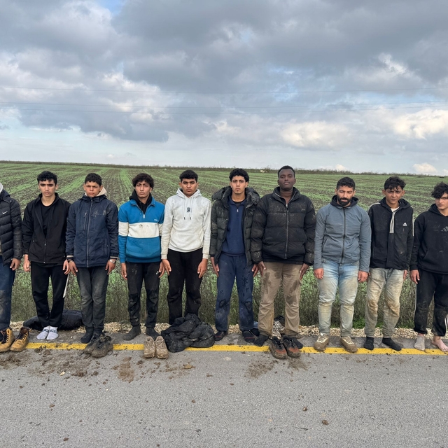 Edirne'de 10 kaçak göçmen yakalandı