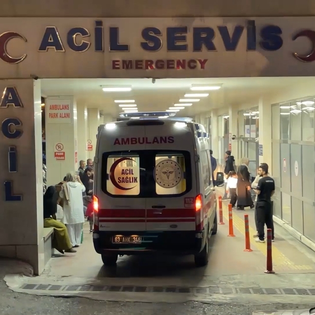 Şanlıurfa'da zincirleme kaza: 2 ölü, 2 yaralı (2)