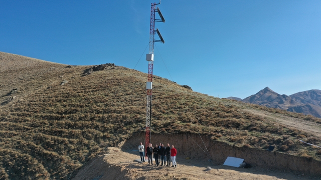 Bitlis'te çığ riskine karşı yerli ve mobil güvenlik: Türkiye'de bir ilk
Mobil Çığ Gözlem Projesi'nin ilk fazı tamamlandı
Bitlis'te çığ tehlikesi artık daha önceden tespit edilecek