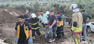 Otomobil zeytin bahçesine uçtu: 1 yaralı